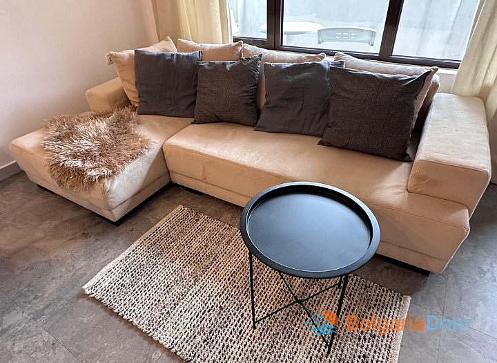 Стильна двокімнатна квартира у комплексі у Святому Власі. Фото 9