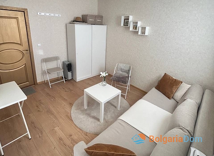 Stilvolles Studio in einer Luxusanlage. Foto 3