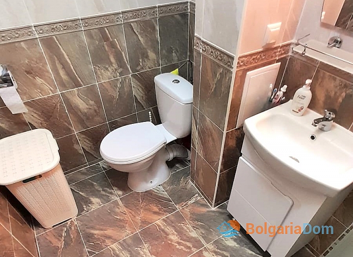 Trzypokojowy apartament na drugim brzegu Sveti Vlas. Zdjęcie 11 Trzypokojowy apartament na drugim brzegu Sveti Vlas. Zdjęcie 11