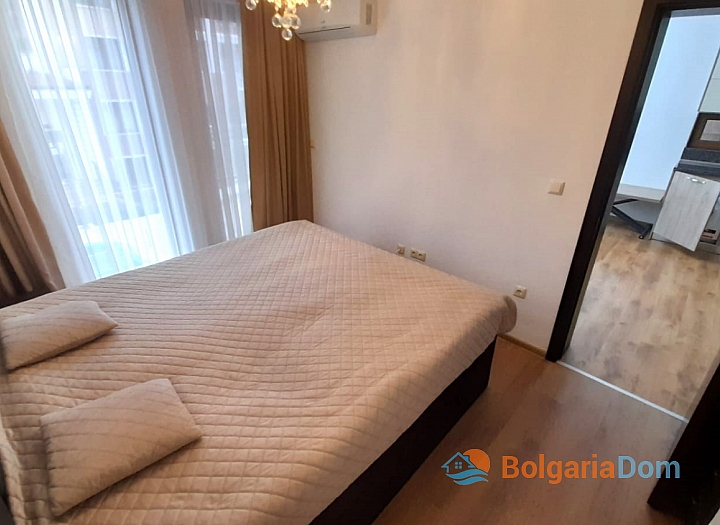 Trzypokojowy apartament na drugim brzegu Sveti Vlas. Zdjęcie 5 Trzypokojowy apartament na drugim brzegu Sveti Vlas. Zdjęcie 5