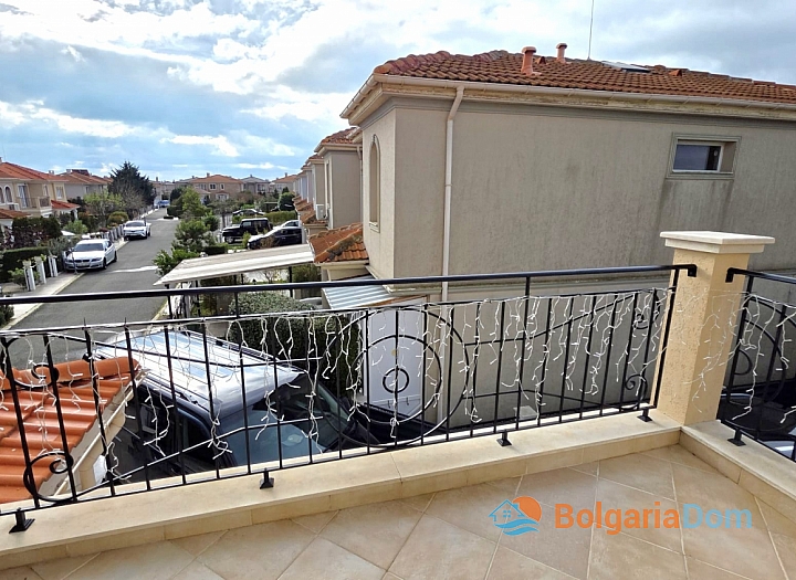 Dom szeregowy w kompleksie Victoria Hill. Zdjęcie 18