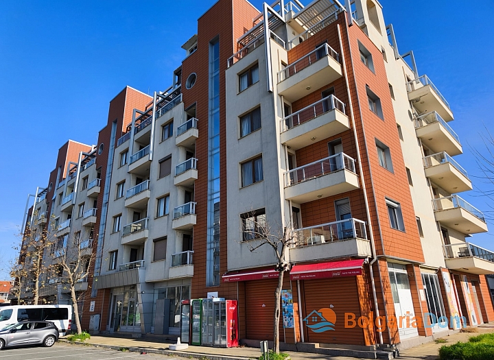 Large apartment with sea view on the first line. Photo 3 Large apartment with sea view on the first line. Photo 3