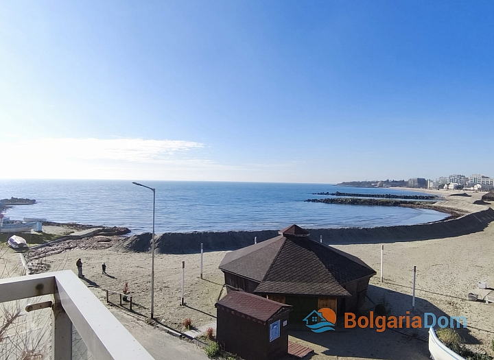 Large apartment with sea view on the first line. Photo 4 Large apartment with sea view on the first line. Photo 4