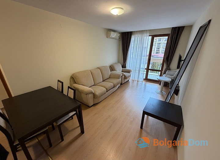 Трехкомнатнаят квартира с  видом на море на первой линии. Фото 3