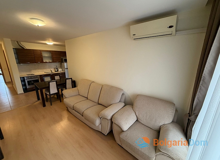 Трехкомнатнаят квартира с  видом на море на первой линии. Фото 4