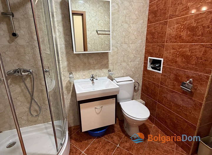 Трехкомнатнаят квартира с  видом на море на первой линии. Фото 11