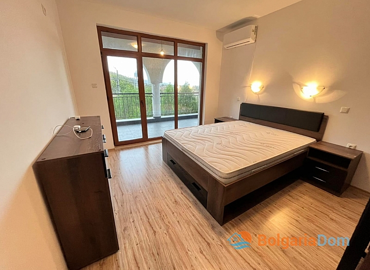 Будинок з ділянкою та новими меблями у чудовому селі. Фото 20