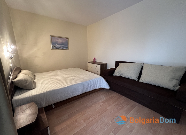 Простора квартира у великому хорошому комплексі. Фото 10