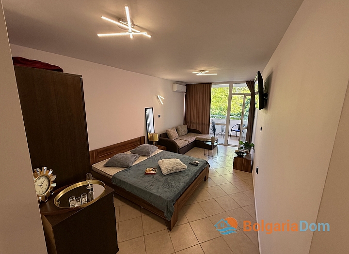 Moderní studio v samém centru Solnechného s nízkými náklady na údržbu. Foto 2