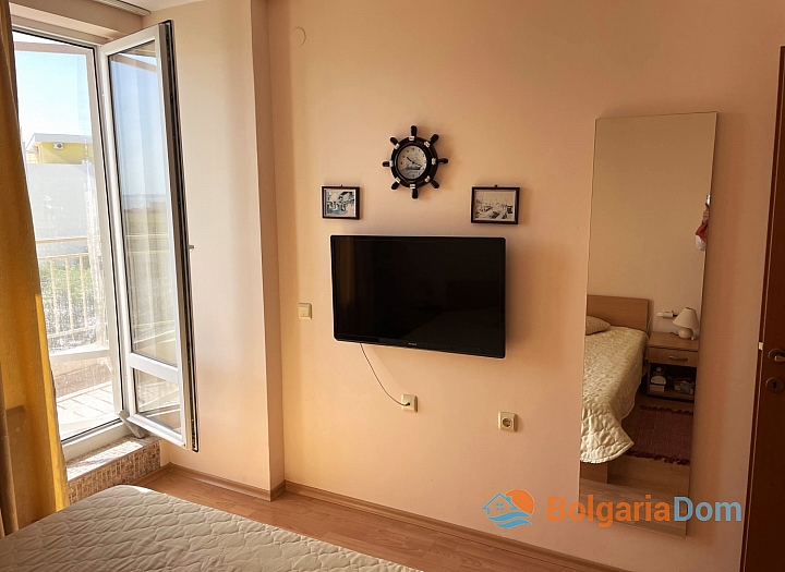 Apartmán s výhledem na moře ve velkém krásném komplexu. Foto 26