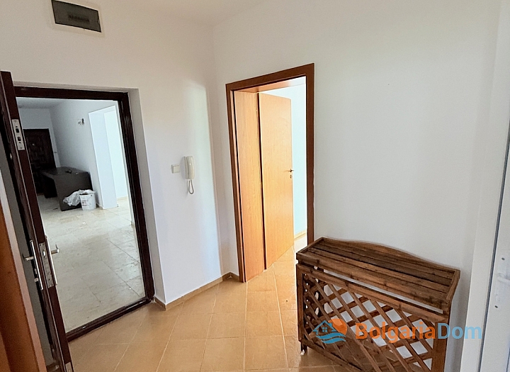 Przestronny dwupokojowy apartament 400 metrów od morza. Zdjęcie 12