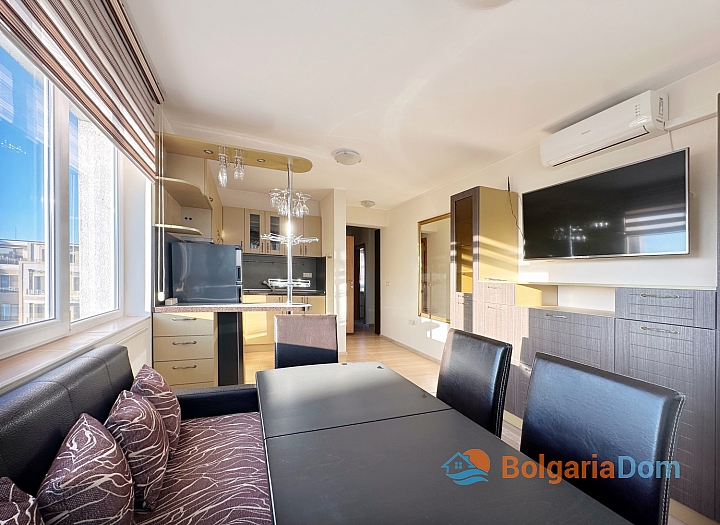 Three-room apartment in Nessebar. Photo 2