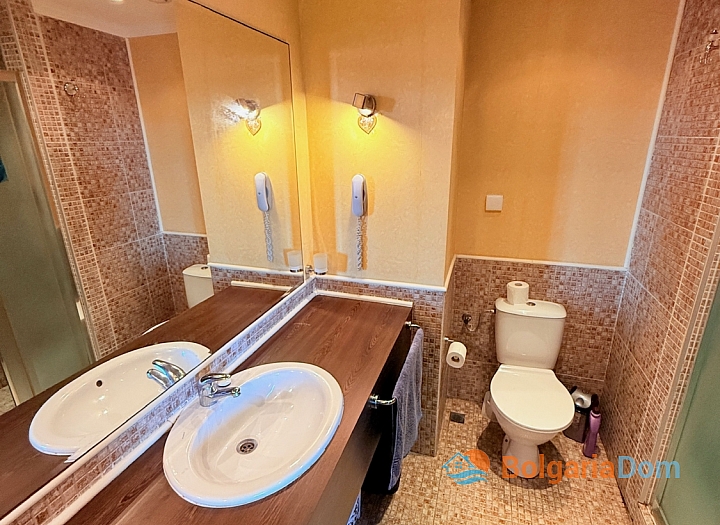 Dreizimmerwohnung in einem Luxuskomplex 100 Meter vom Meer entfernt. Foto 22