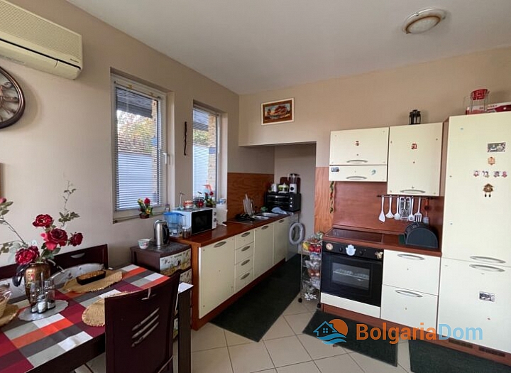 Nice house in a gated community!. Photo 3