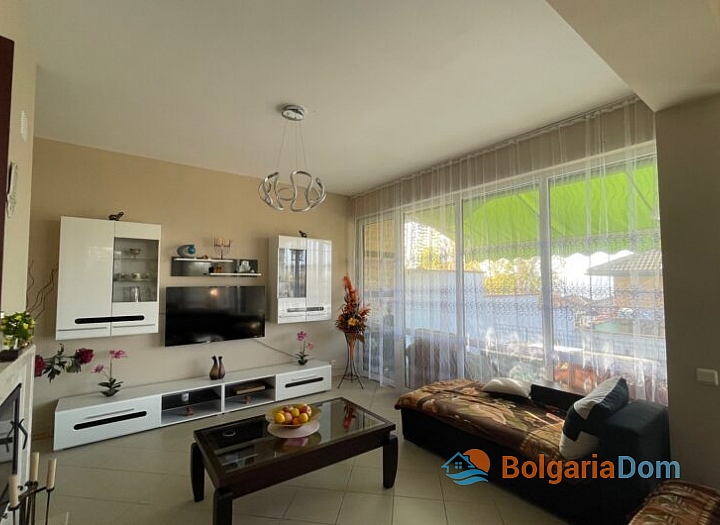 Nice house in a gated community!. Photo 4