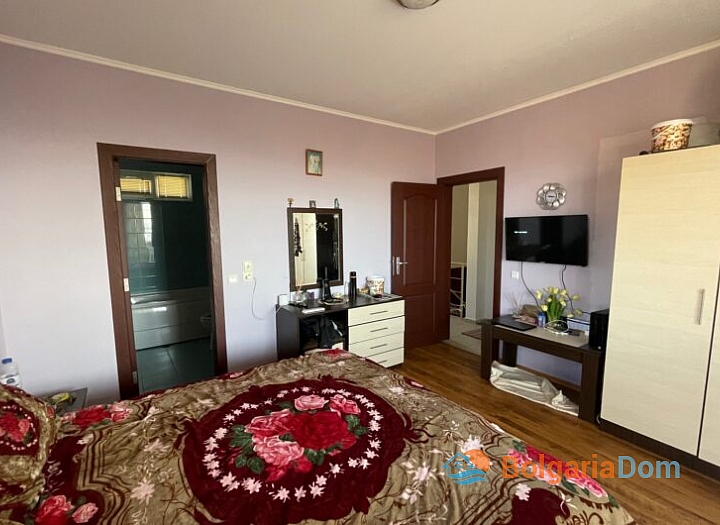 Nice house in a gated community!. Photo 13