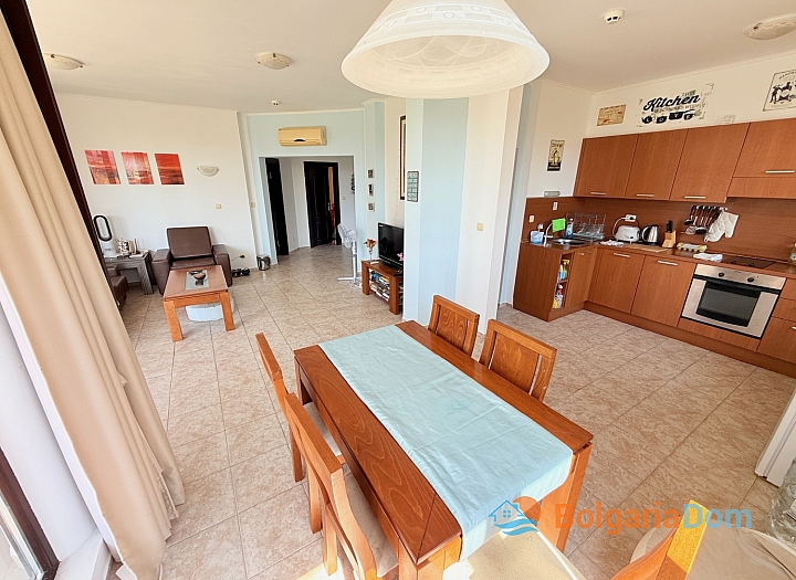 Дом с тремя спальнями в большом коттеджном комплексе. Фото 6