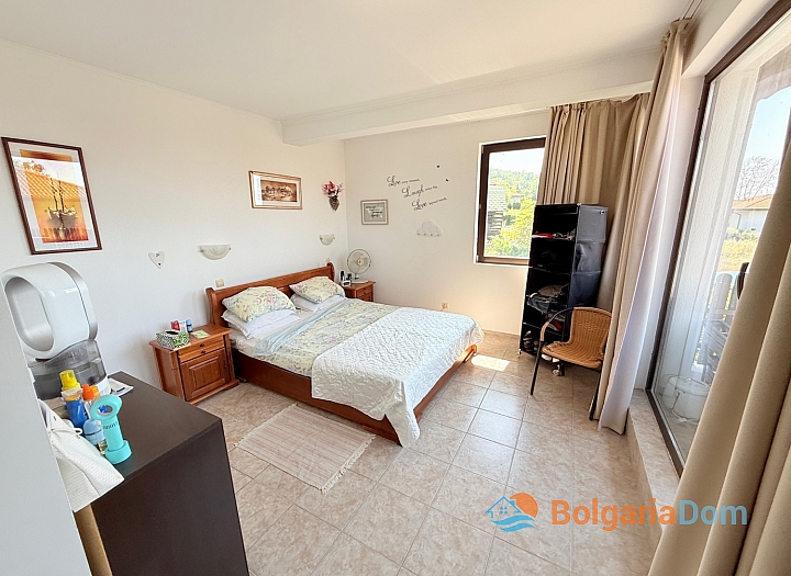 Дом с тремя спальнями в большом коттеджном комплексе. Фото 21