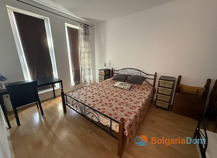 Jednopokojový apartmán ve velkém komplexu na pobřeží. Foto 4 Jednopokojový apartmán ve velkém komplexu na pobřeží. Foto 4