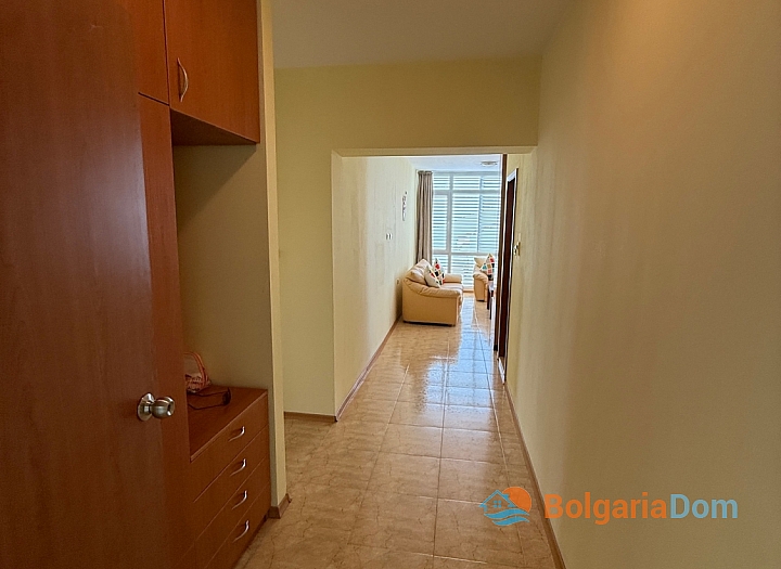 Große Dreizimmerwohnung 600 Meter vom Meer entfernt. Foto 12