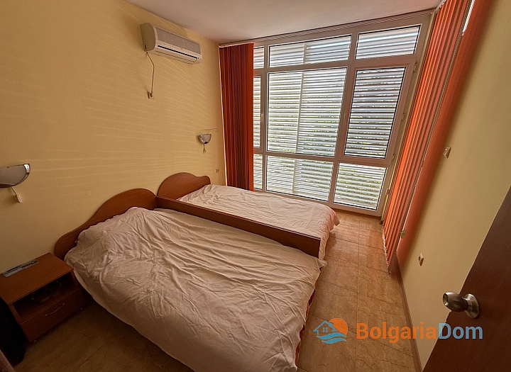 Große Dreizimmerwohnung 600 Meter vom Meer entfernt. Foto 5