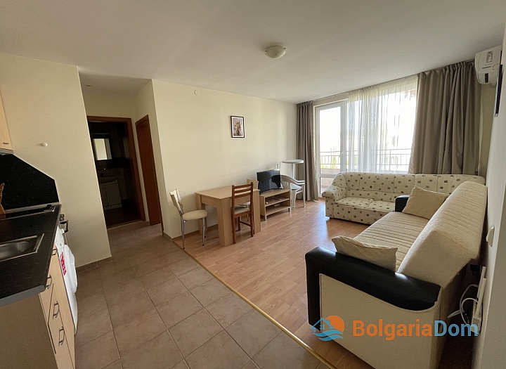 Просторная 2-комнатная квартира в комплексе Nessebar Fort Golf Club. Foto 3