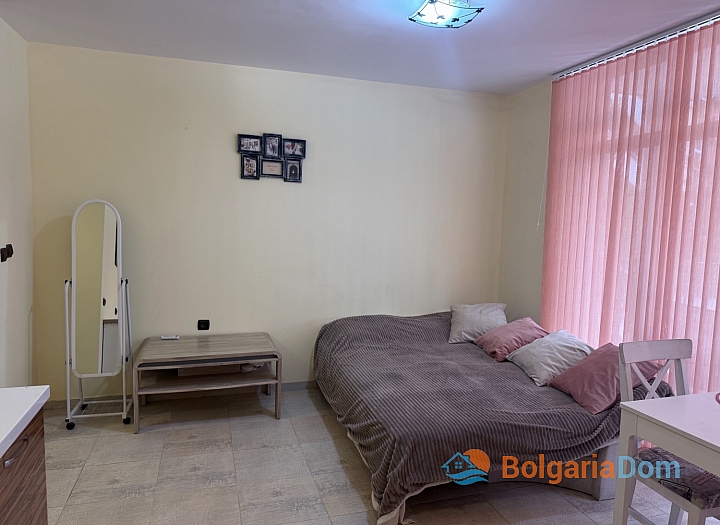 Spacious studio in a residential complex. Photo 5