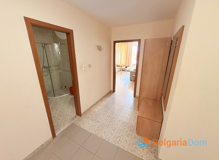 Geräumige Wohnung in einem Komplex mit ausgezeichneter Lage. Foto 16