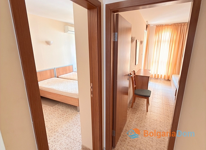 Geräumige Wohnung in einem Komplex mit ausgezeichneter Lage. Foto 14