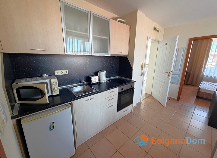 Three-room apartment in a large residential complex. Photo 7 Three-room apartment in a large residential complex. Photo 7