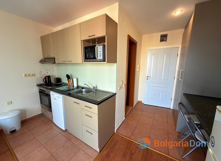 Apartment with pool view in a large complex. Photo 10 Apartment with pool view in a large complex. Photo 10