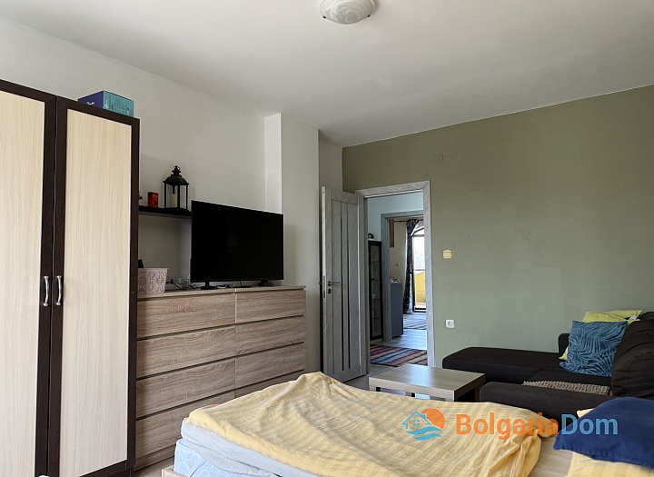 Large apartment in an excellent complex. Photo 13