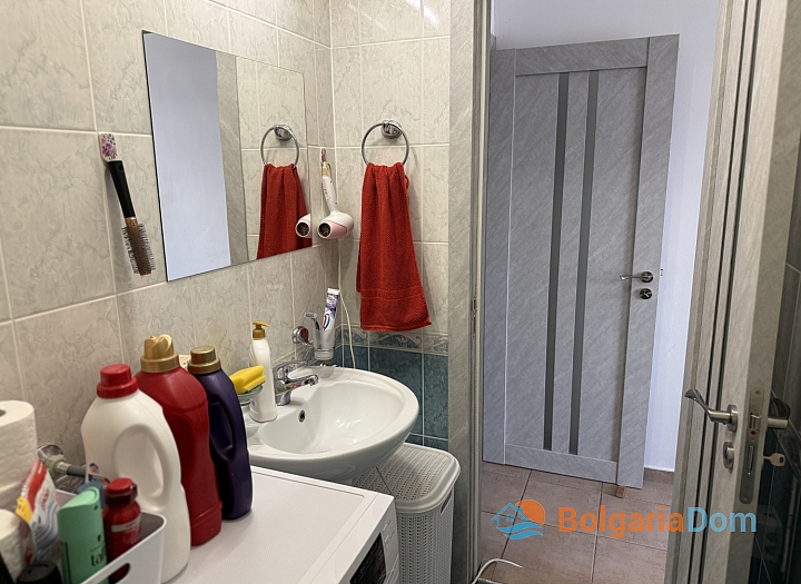 Large apartment in an excellent complex. Photo 25