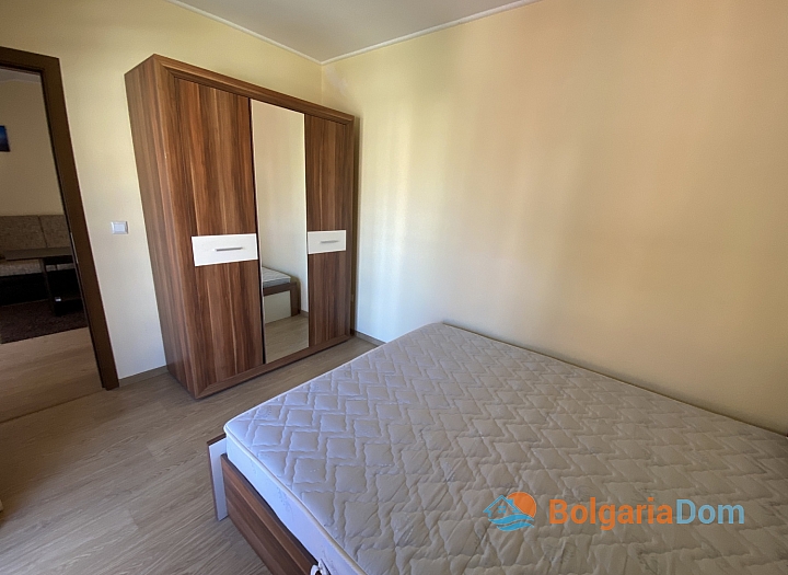 Квартира с одной спальней с мебелью в доме без таксы в Несебре. Фото 13