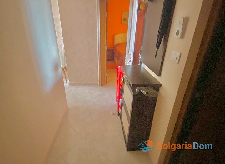 Prostorný apartmán s výhledem na moře pár metrů od pláže. Foto 18