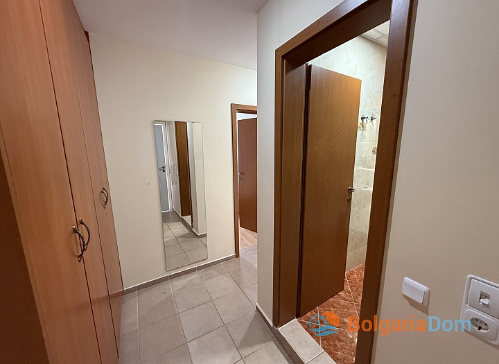 Cozy two-room apartment in a large family complex. Photo 10
