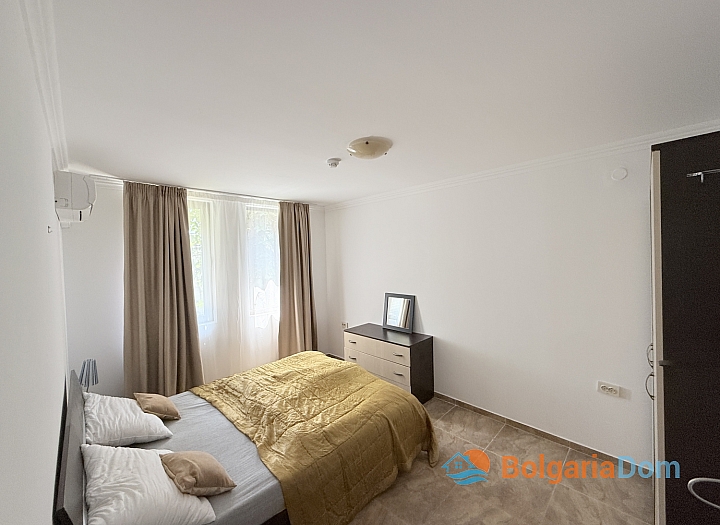 Apartament z widokiem na morze i trawnikiem w pierwszej linii. Zdjęcie 20