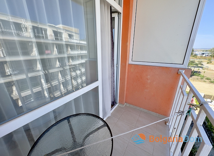 Studio in a complex with a convenient location. Photo 6
