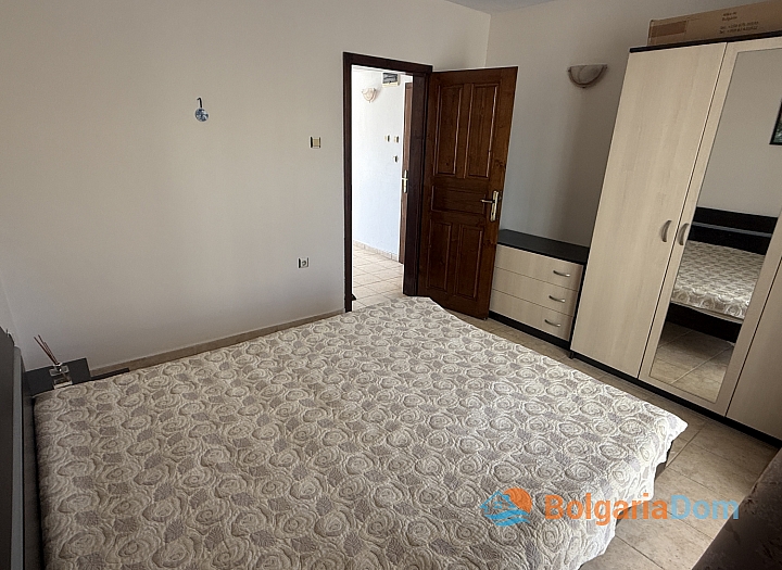 Przestronny apartament z widokiem na morze w Świętym Własie. Zdjęcie 7