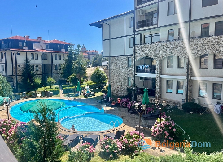 Apartmán s malým výhledem na moře v krásném komplexu. Foto 1