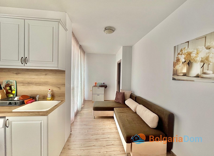 Beautiful two-room apartment in the center of Sunny Beach. Photo 2