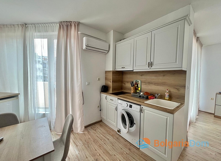 Beautiful two-room apartment in the center of Sunny Beach. Photo 4