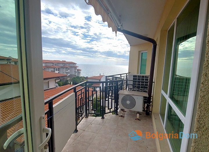 Three-room apartment in an elite residential complex 100 meters from the sea. Photo 10