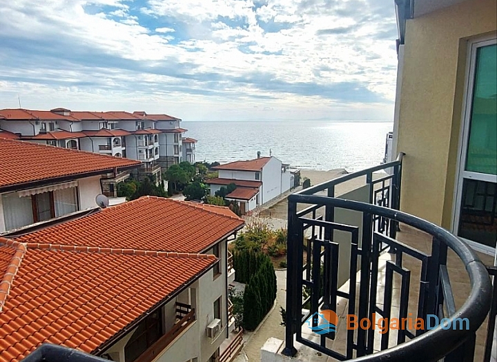 Three-room apartment in an elite residential complex 100 meters from the sea. Photo 11