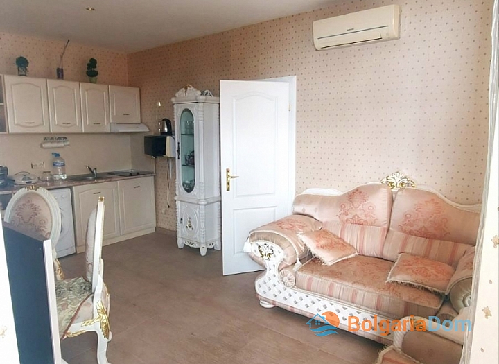 Three-room apartment in an elite residential complex 100 meters from the sea. Photo 16