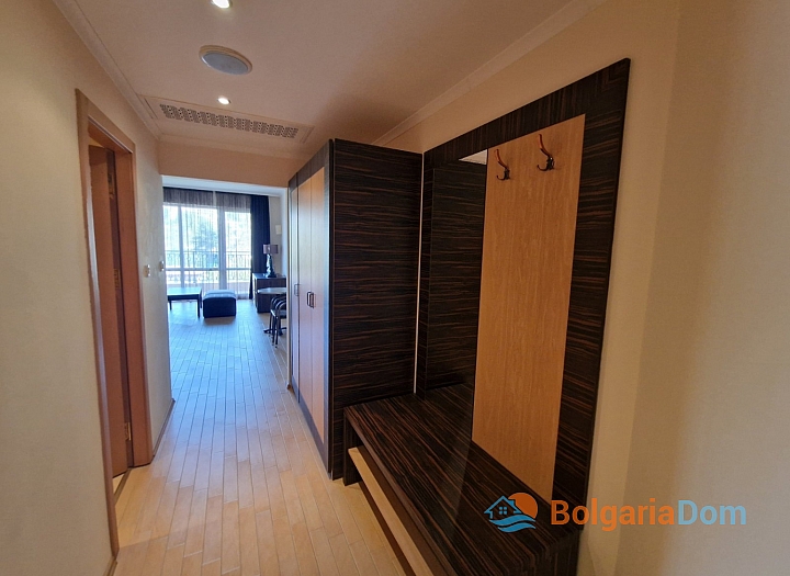 Dvoupokojový apartmán v luxusním komplexu vzdáleném 30 metrů . Foto 12