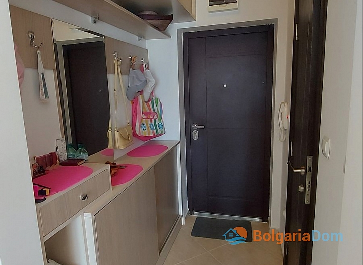 Spacious studio in Pomorie 150 meters from the sea. Photo 7
