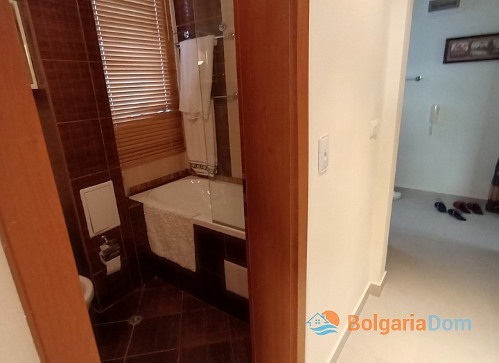Vynikající třípokojový byt v centru Slunečného pobřeží. Foto 13