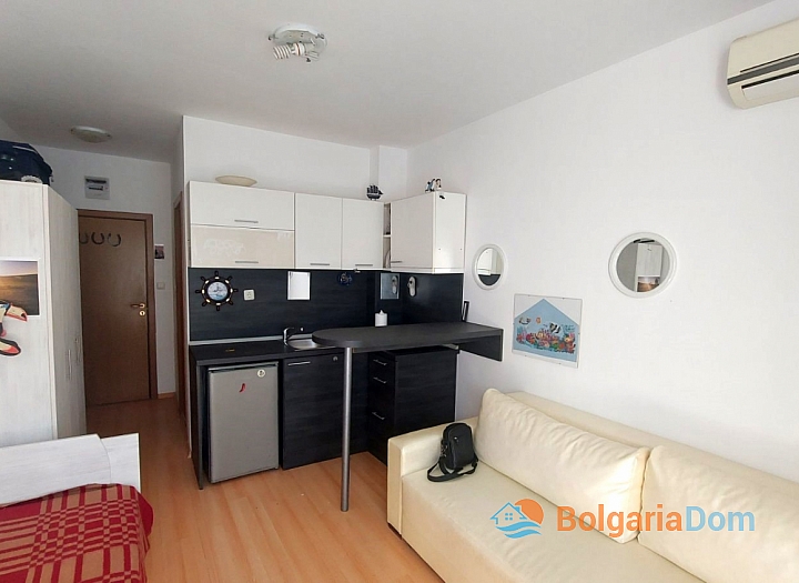 Studio apartment on the coast. Photo 4
