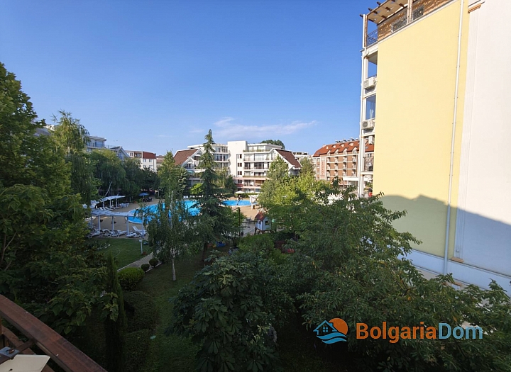 Large apartment with a pool view in a residential complex. Photo 22 Large apartment with a pool view in a residential complex. Photo 22